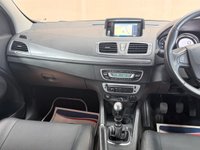 USED 2015 15 RENAULT MEGANE 1.5 dCi ENERGY Dynamique TomTom Hatchback 5dr Diesel Manual Euro 5 (s/s) (110 ps) 