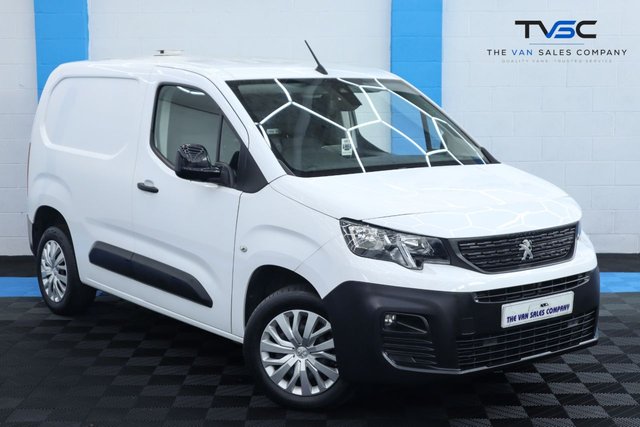View our PEUGEOT PARTNER