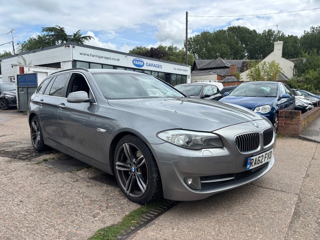USED 2012 62 BMW 5 SERIES 2.5 523i SE ESTATE 4dr Petrol Auto Euro 4 (174 ps) 