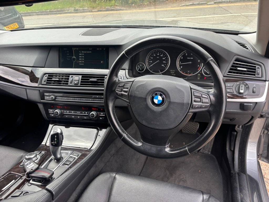 USED 2012 62 BMW 5 SERIES 2.5 523i SE ESTATE 4dr Petrol Auto Euro 4 (174 ps) 