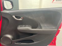 USED 2010 59 HONDA JAZZ 1.4 i-VTEC ES Hatchback 5dr Petrol i SHIFT Euro 4 (100 ps) 12 MONTH MOT  &   12 WARRANTY