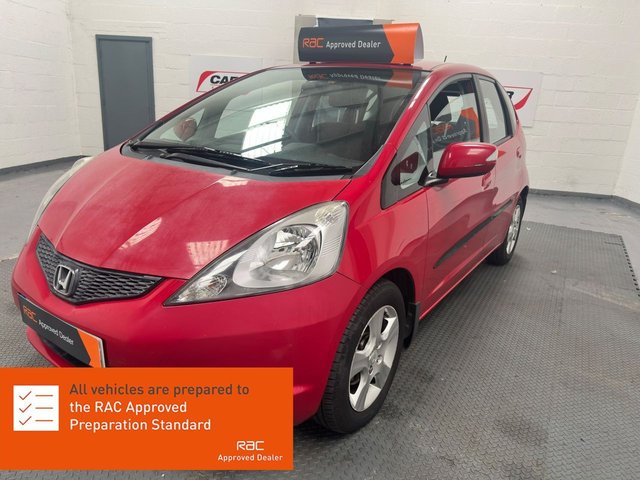 View our Honda Jazz 1.4 i-VTEC ES Hatchback 5dr Petrol i SHIFT Euro 4 (100 ps)