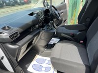USED 2022 72 VAUXHALL COMBO 1.5 Turbo D 2000 Dynamic L1 H1 Euro 6 5dr 1 OWNER FSH MINT CONDITION