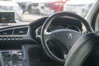 USED 2016 L PEUGEOT 3008 1.6 BlueHDi Allure SUV 5dr Diesel EAT Euro 6 (s/s) (120 ps) 