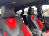 USED 2015 15 FORD FOCUS 2.0 TDCi ST-2 Hatchback 5dr Diesel Manual Euro 6 (s/s) (185 ps) CAR FINANCE SPECIALIST , NON FINANCE DEALS ALSO WELCOMED