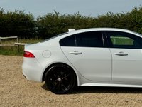 USED 2018 18 JAGUAR XE 2.0i R-Sport Saloon 4dr Petrol Auto Euro 6 (s/s) (250 ps) 