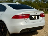 USED 2018 18 JAGUAR XE 2.0i R-Sport Saloon 4dr Petrol Auto Euro 6 (s/s) (250 ps) 