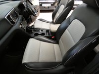 USED 2018 68 KIA SPORTAGE 1.6 T-GDi GT-Line S SUV 5dr Petrol DCT AWD Euro 6 (s/s) (174 bhp) SUNROOF SAT NAV LEATHER HEATED SEATS HEATED STEERING WHEEL PARKING CAMERA CRUISE CONTROL PARKING SENSORS 2 OWNERS FROM NEW GOOD SERVICE HISTORY 7 SERVICES TO 71K MILES