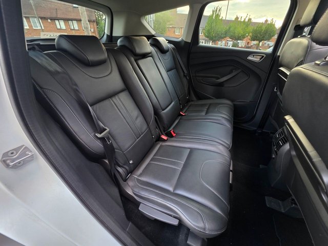 View our FORD KUGA