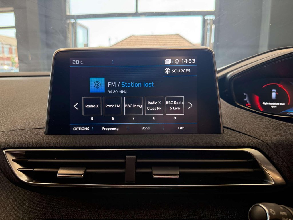 USED 2020 20 PEUGEOT 5008 1.2 5008 GT Line Premium PureTech S/S Auto 5dr SH + PAN ROOF + 360 CAM