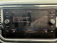 USED 2021 70 VOLKSWAGEN T-ROC 1.5 TSI GPF EVO SEL SUV 5dr Petrol DSG Euro 6 (s/s) (150 ps) Android Auto and Apple CarPlay