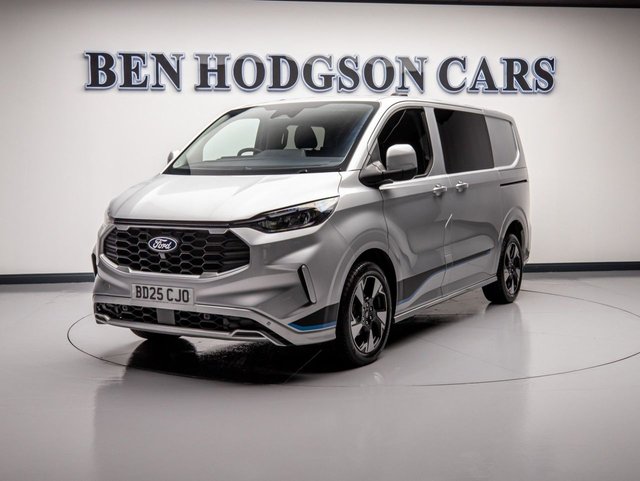 View our FORD TRANSIT CUSTOM