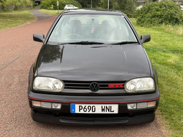 View our VOLKSWAGEN GOLF
