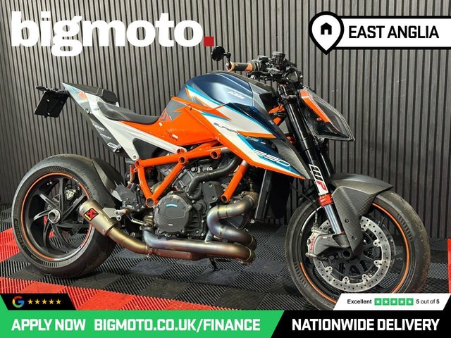 View our KTM 1290 Super Duke RR