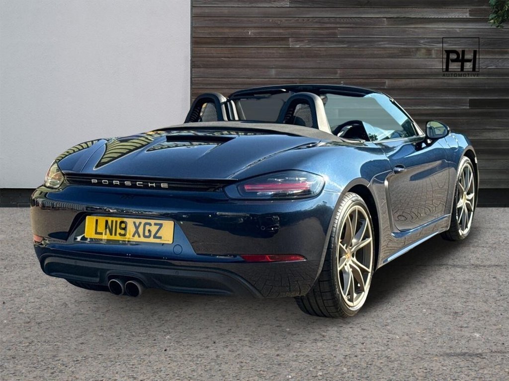USED 2019 19 PORSCHE 718 BOXSTER 2.0T Convertible GPF 2dr Petrol PDK Euro 6 (s/s) (300 ps) SPORTS SEATS|FULL PORSCHE HIST