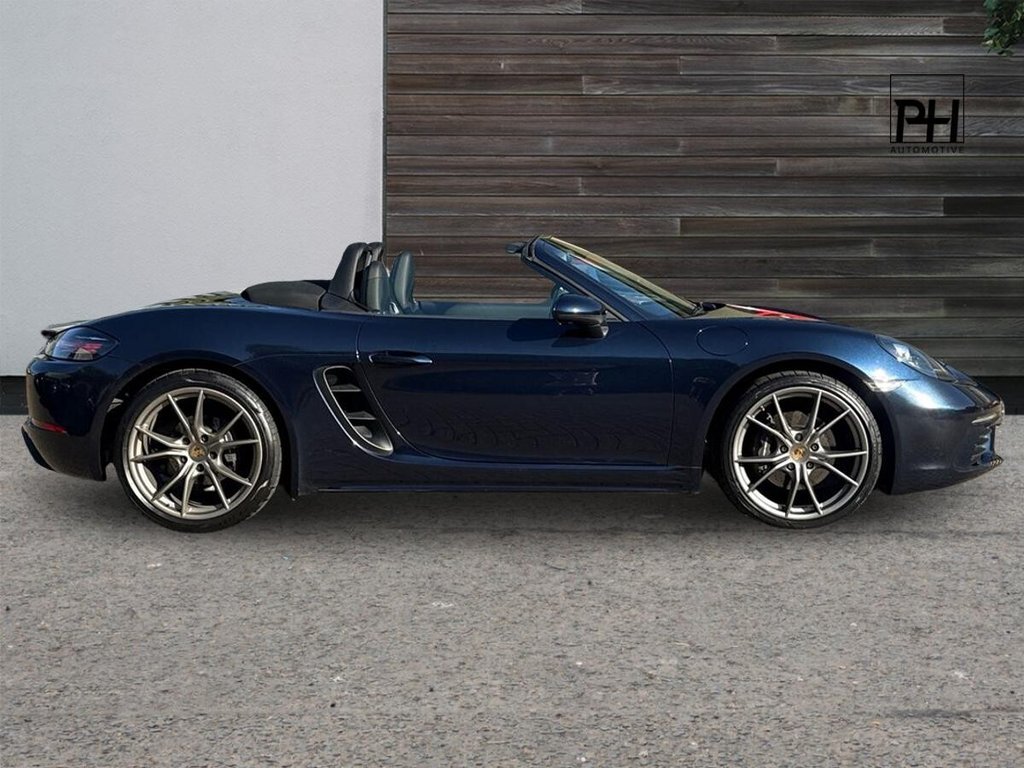 USED 2019 19 PORSCHE 718 BOXSTER 2.0T Convertible GPF 2dr Petrol PDK Euro 6 (s/s) (300 ps) SPORTS SEATS|FULL PORSCHE HIST
