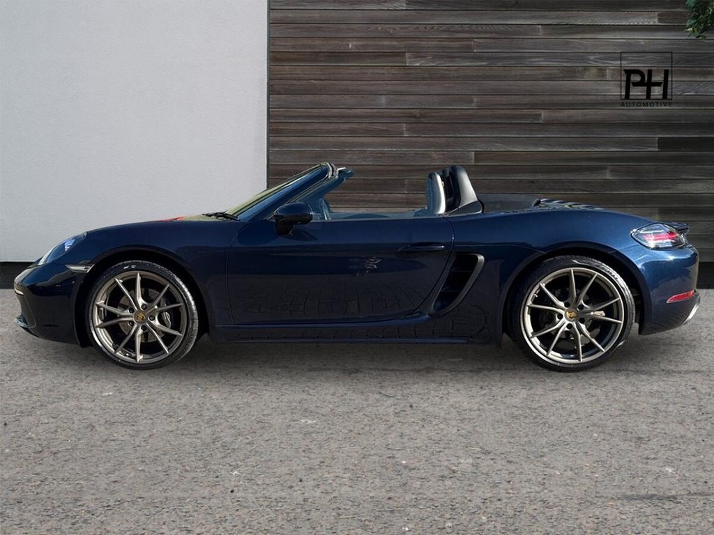 USED 2019 19 PORSCHE 718 BOXSTER 2.0T Convertible GPF 2dr Petrol PDK Euro 6 (s/s) (300 ps) SPORTS SEATS|FULL PORSCHE HIST
