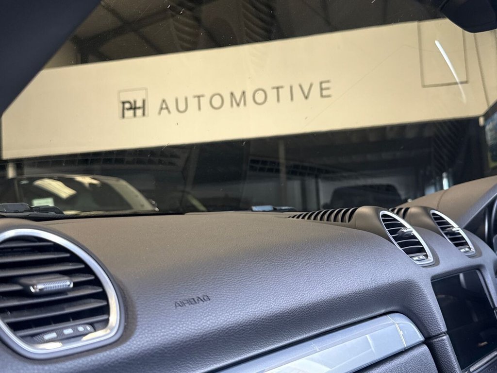 USED 2019 19 PORSCHE 718 BOXSTER 2.0T Convertible GPF 2dr Petrol PDK Euro 6 (s/s) (300 ps) SPORTS SEATS|FULL PORSCHE HIST