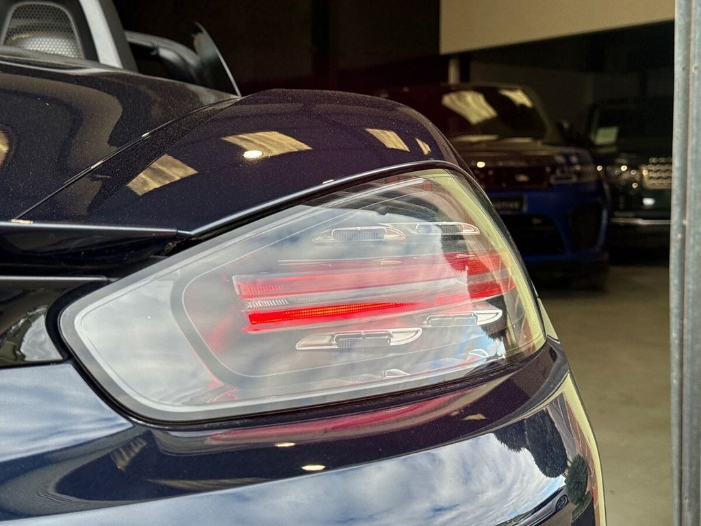 USED 2019 19 PORSCHE 718 BOXSTER 2.0T Convertible GPF 2dr Petrol PDK Euro 6 (s/s) (300 ps) SPORTS SEATS|FULL PORSCHE HIST