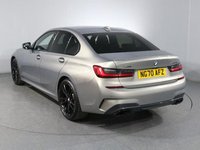 USED 2021 70 BMW 3 SERIES 3.0 M340i MHT Saloon 4dr Petrol Hybrid Auto xDrive Euro 6 (s/s) (374 ps) GREAT SPECIFICATION + HARMAN KARDON + PARK ASSISTANT PLUS + TECHNOLOGY PACK + HEATED STEERING WHEEL + SUNROOF + COMFORT PLUS PACKAGE/ PARKING ASSISTANT, HEAD-UP DISPLAY, ENHANCED BLUETOOTH, ELECTRIC BOOTLID, COMFORT ACCESS, LUMBAR SUPPORT, LIVE COCKPIT PRO, GESTURE CONTROL, HEATED STEERING WHEEL, WIRELESS PHONE CHARGING, SUNROOF, MEMORY SEATS*