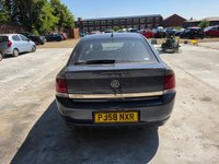 USED 2009 58 VAUXHALL VECTRA 1.8 VVT SRi Hatchback 5dr Petrol Manual (173 g/km, 138 bhp) 