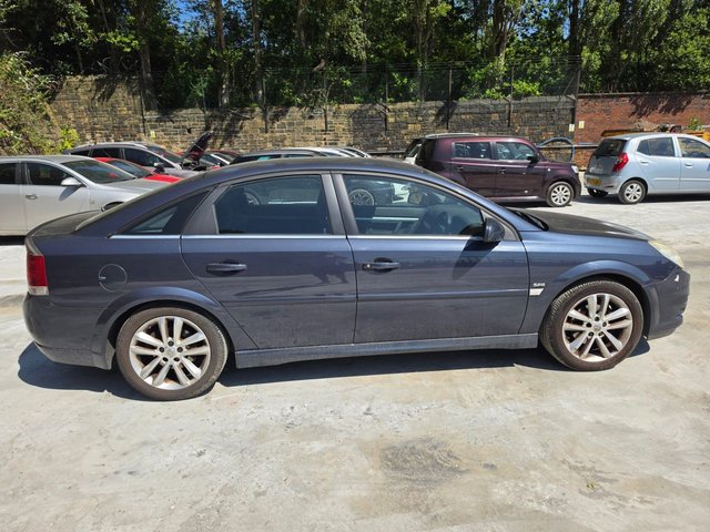 View our VAUXHALL VECTRA