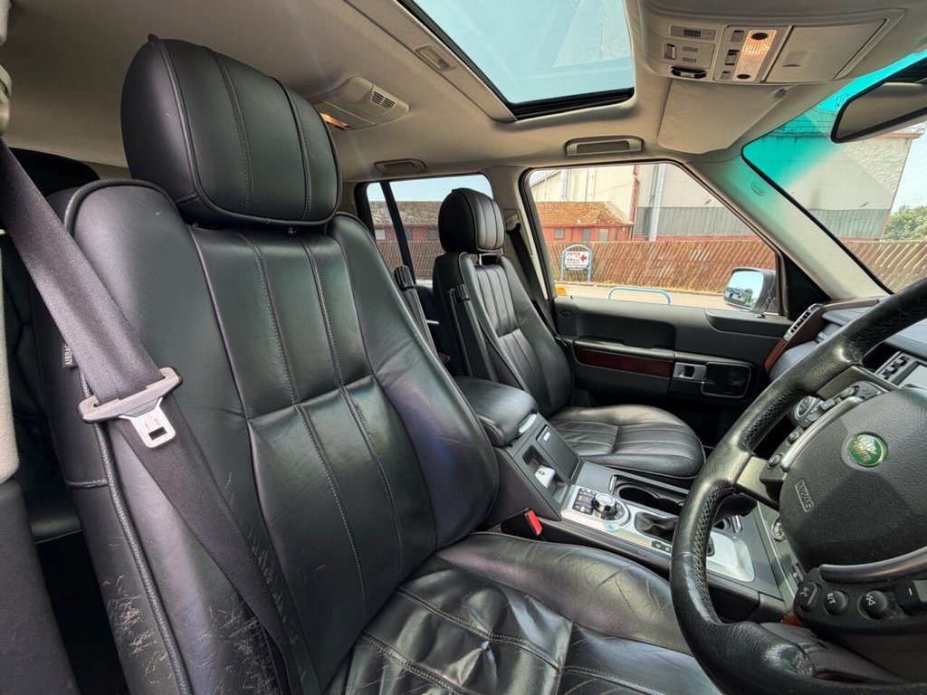USED 2008 57 LAND ROVER RANGE ROVER 3.6 TD V8 Vogue Station Wagon 5dr Diesel Automatic (299 g/km, 272 bhp) TV, HEATED WHEEL, SUN ROOF