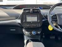 USED 2020 70 TOYOTA PRIUS 1.8 VVT-h GPF Business Edition Plus Hatchback 5dr Petrol Hybrid CVT Euro 6 (s/s) (15in Alloy) (122 ps) Full TOYOTA Service History  |  1 Owner From Brand New  |  2 Keys