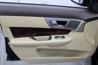 USED 2010 60 JAGUAR XF 3.0d V6 Luxury Saloon 4dr Diesel Auto Euro 5 (240 ps) 