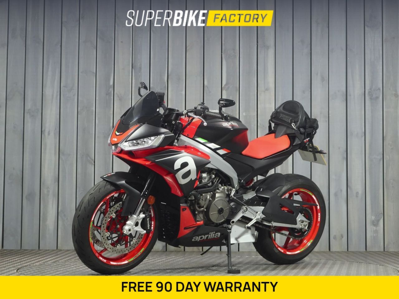 APRILIA TUONO 660