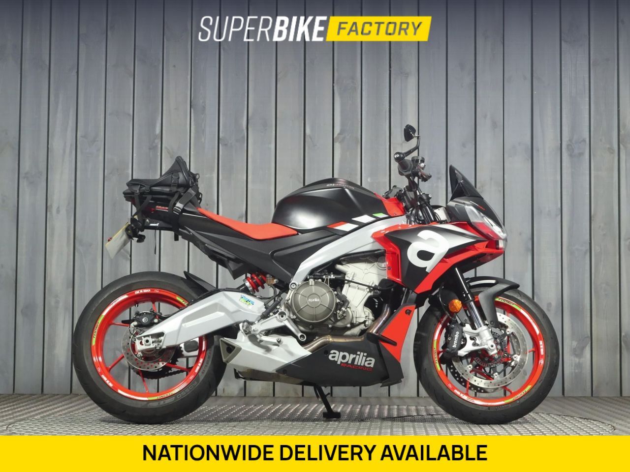 APRILIA TUONO 660