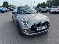 USED 2019 19 MINI HATCH 1.5 Cooper Classic Hatchback 5dr Petrol Steptronic Euro 6 (s/s) (136 ps) Auto Lights,