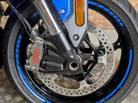 USED 2025 25 BMW R 1300 R SE. TOP SPEC. 624 MILES. 1ST SERVICE JUST DONE. TOP SPEC SE MODEL