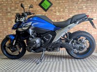 USED 2025 25 BMW R 1300 R SE. TOP SPEC. 624 MILES. 1ST SERVICE JUST DONE. TOP SPEC SE MODEL