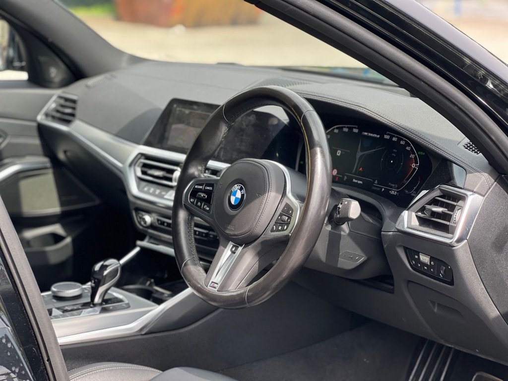 USED 2021 71 BMW 3 SERIES 3.0 M340d MHT Saloon 4dr Diesel Hybrid Auto xDrive Euro 6 (s/s) (340 ps) TECH PACK / HK / HEADS UP