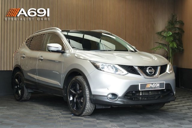 View our NISSAN QASHQAI