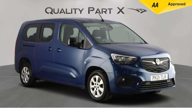 View our Vauxhall Combo Life 1.5 Turbo D SE XL MPV 5dr Diesel Manual Euro 6 (s/s) (7 Seat) (100 ps)