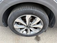 USED 2022 72 KIA STONIC Grey 1.0 T-GDi 2 SUV, 20,434 miles, Euro 6, Automatic, 16in Alloys, 8in Touchscreen, CarPlay/Android Auto, Bluetooth, Cruise, A/C.! This 2022 Kia Stonic T GDi 2 is a superb example, boasting exceptionally low mileage for its age with only 20434 miles covered by its single owner. This Euro 6 compliant 1.0 litre petrol model comes with a full service history, ensuring its mechanical well being, and will be supplied with a fresh 12 months MOT for your peace of mind. Inside, you'll find a host of convenient features designed to enhance your driving experience, including Apple CarPlay and Android Auto with voice control, allowing
