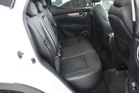 USED 2017 17 NISSAN QASHQAI 1.6 dCi Tekna SUV 5dr Diesel Manual 4WD Euro 6 (s/s) (130 ps) SAT NAV P-ROOF R-CAM H-LEATHERS