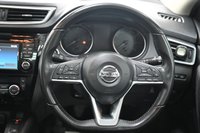 USED 2017 17 NISSAN QASHQAI 1.6 dCi Tekna SUV 5dr Diesel Manual 4WD Euro 6 (s/s) (130 ps) SAT NAV P-ROOF R-CAM H-LEATHERS