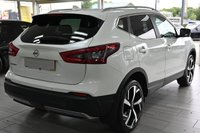 USED 2017 17 NISSAN QASHQAI 1.6 dCi Tekna SUV 5dr Diesel Manual 4WD Euro 6 (s/s) (130 ps) SAT NAV P-ROOF R-CAM H-LEATHERS