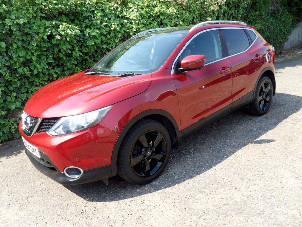 USED 2014 64 NISSAN QASHQAI 1.2 DIG-T n-tec+ SUV 5dr Petrol Manual 2WD Euro 5 (s/s) (115 ps) Pan Roof Sat Nav Privacy 360 Camera