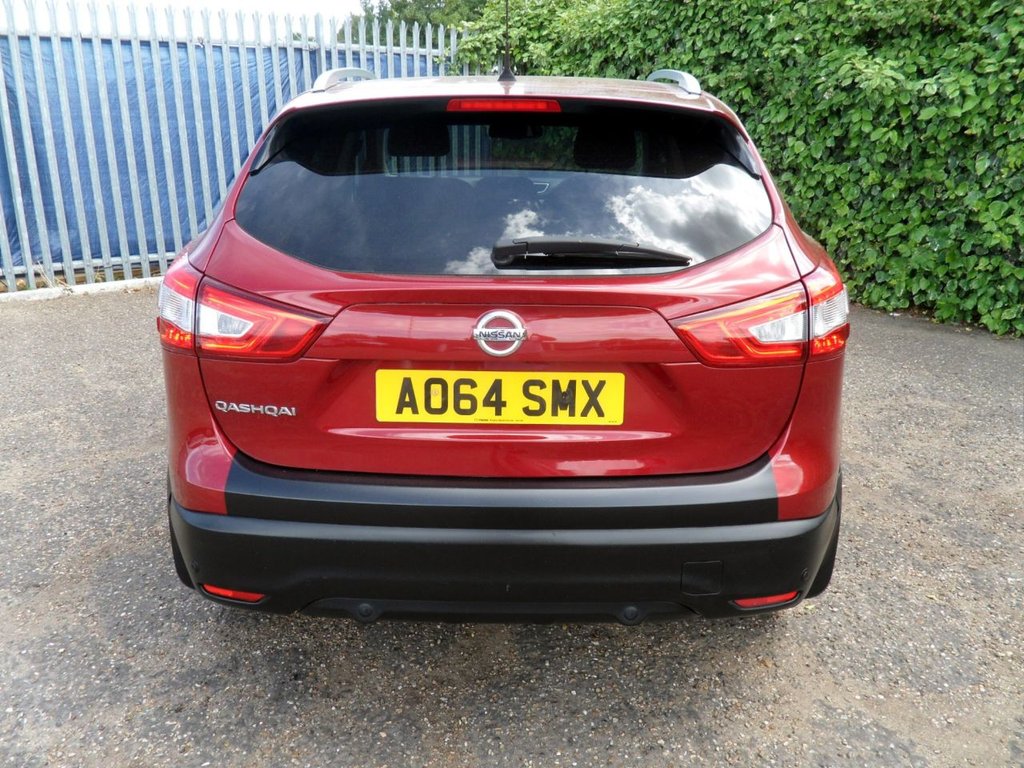 USED 2014 64 NISSAN QASHQAI 1.2 DIG-T n-tec+ SUV 5dr Petrol Manual 2WD Euro 5 (s/s) (115 ps) Pan Roof Sat Nav Privacy 360 Camera