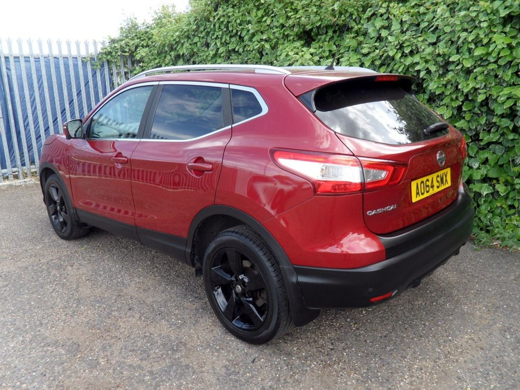 USED 2014 64 NISSAN QASHQAI 1.2 DIG-T n-tec+ SUV 5dr Petrol Manual 2WD Euro 5 (s/s) (115 ps) Pan Roof Sat Nav Privacy 360 Camera