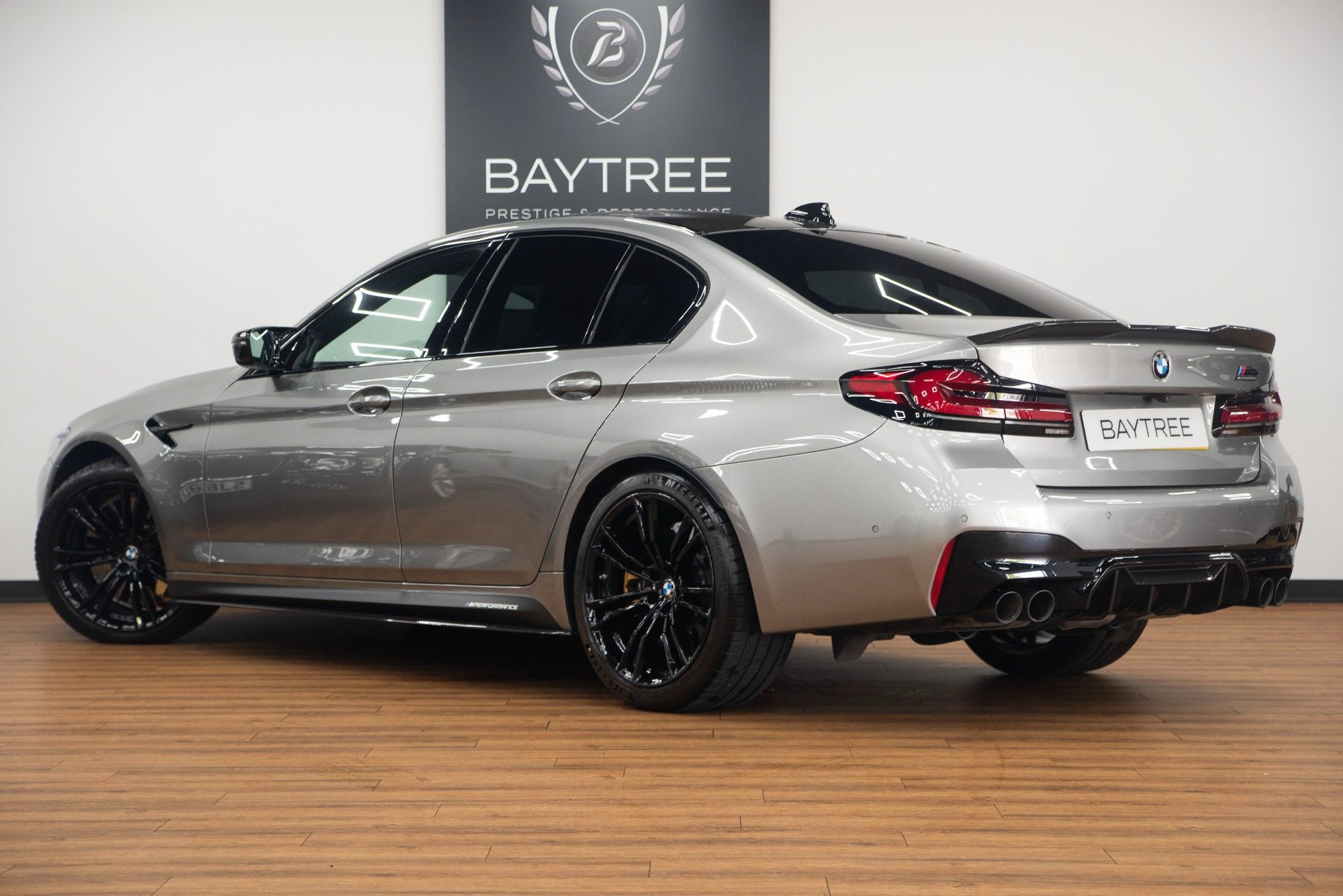 USED 2021 S BMW M5 4.4i V8 Competition  