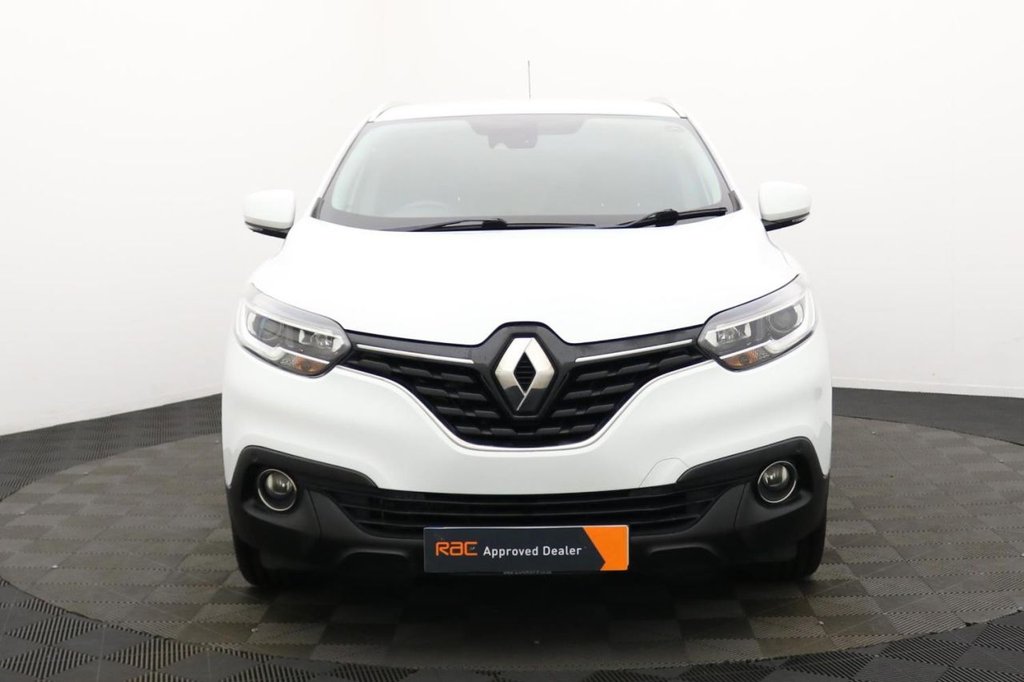 USED 2018 68 RENAULT KADJAR 1.3 TCe Dynamique S Nav SUV 5dr Petrol Manual Euro 6 (s/s) (140 ps) Sat Nav, 19" Alloys, Sensors
