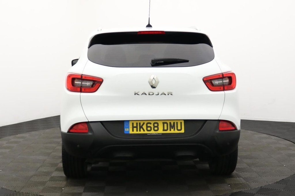 USED 2018 68 RENAULT KADJAR 1.3 TCe Dynamique S Nav SUV 5dr Petrol Manual Euro 6 (s/s) (140 ps) Sat Nav, 19" Alloys, Sensors