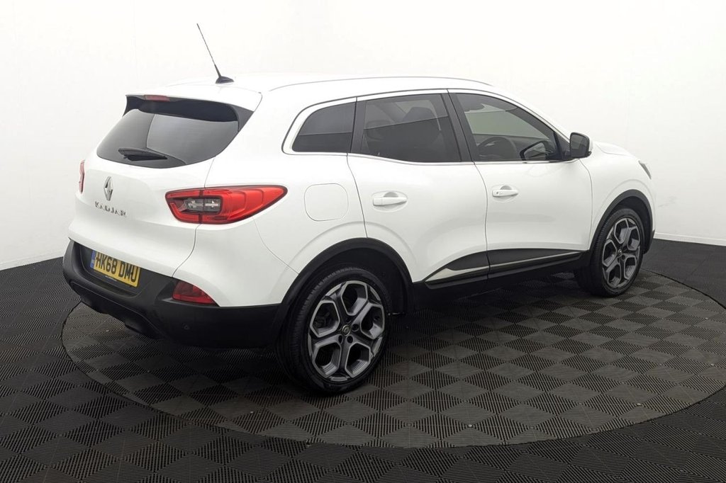 USED 2018 68 RENAULT KADJAR 1.3 TCe Dynamique S Nav SUV 5dr Petrol Manual Euro 6 (s/s) (140 ps) Sat Nav, 19" Alloys, Sensors