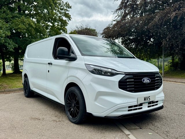 View our FORD TRANSIT CUSTOM