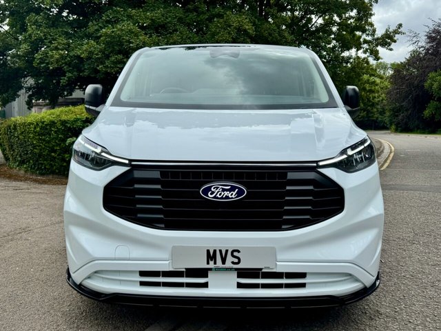 View our FORD TRANSIT CUSTOM